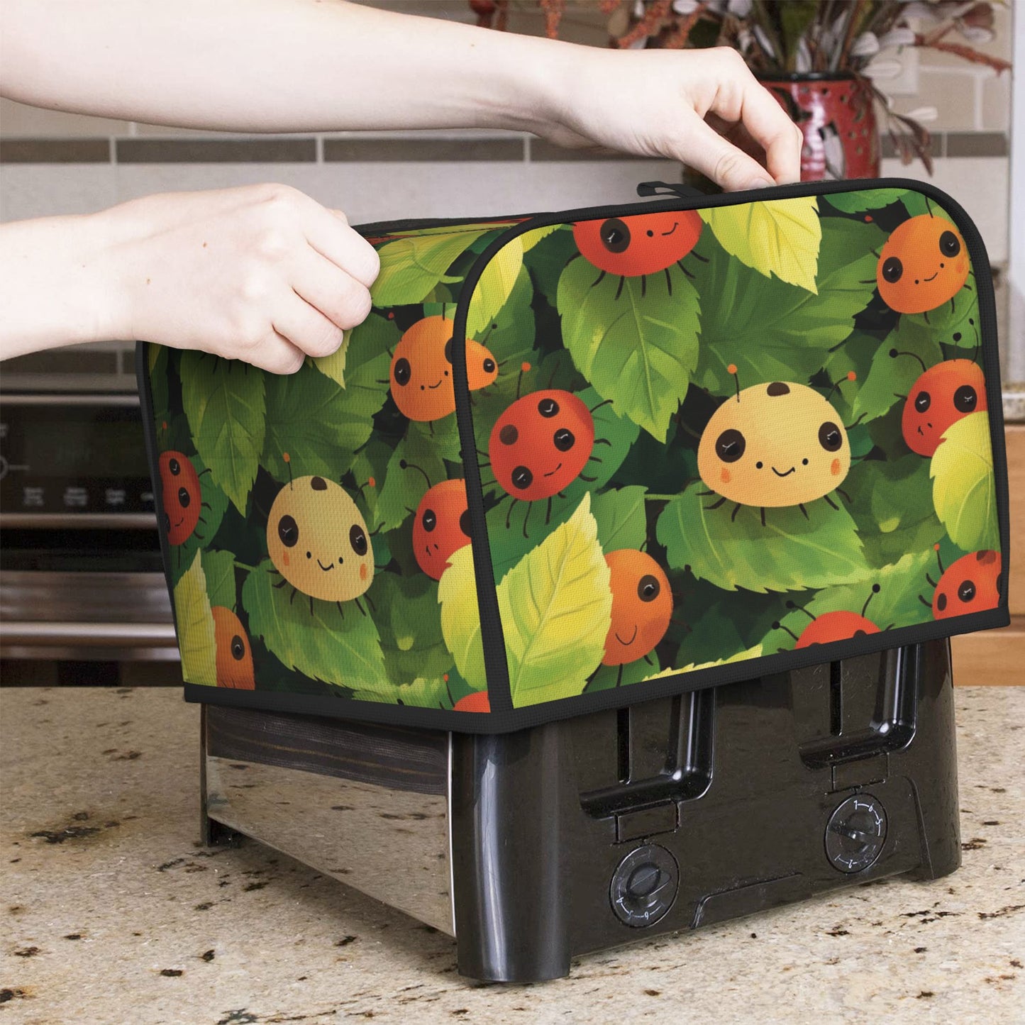 Cute Ladybug Leaf Toaster Cover – Dustproof Cover for 4-Slice Toasters, Anti-Bug Pet-Proof Appliance Protector